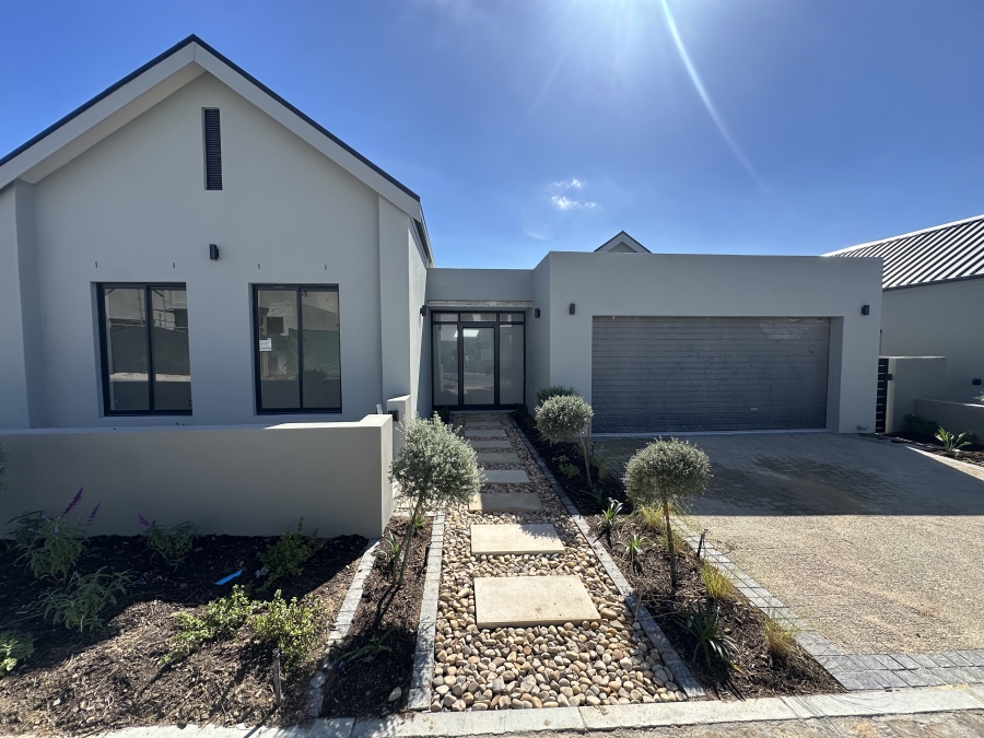 4 Bedroom Property for Sale in Stellenbosch Farms Western Cape